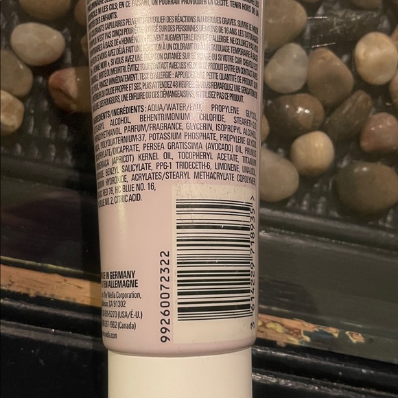 Wella Color Fresh Mask in Pearl Blonde - Picture 3 of 4